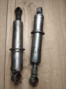 Amortyzatory WSK 125