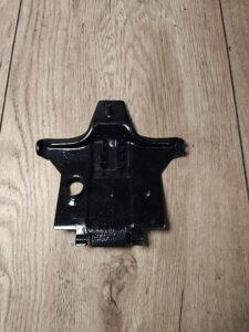 Blacha instalacji przewodów Simson SR50 dolna