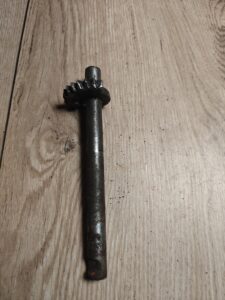 Wałek kopniaka Romet Ogar 200 / Jawa 50